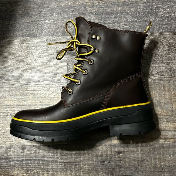 Gently Used: TIMBERLAND A2D6W MALYNN MID LACE UP BOOTS IN DARK BROWN
FOR WOMEN - Picture 4 of 7